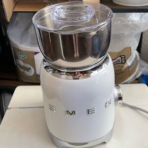 Smeg milk frother white uk version